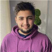 Músico con titulación de grado medio en Alicante, residente en Agost. Para todo tipo de persona.